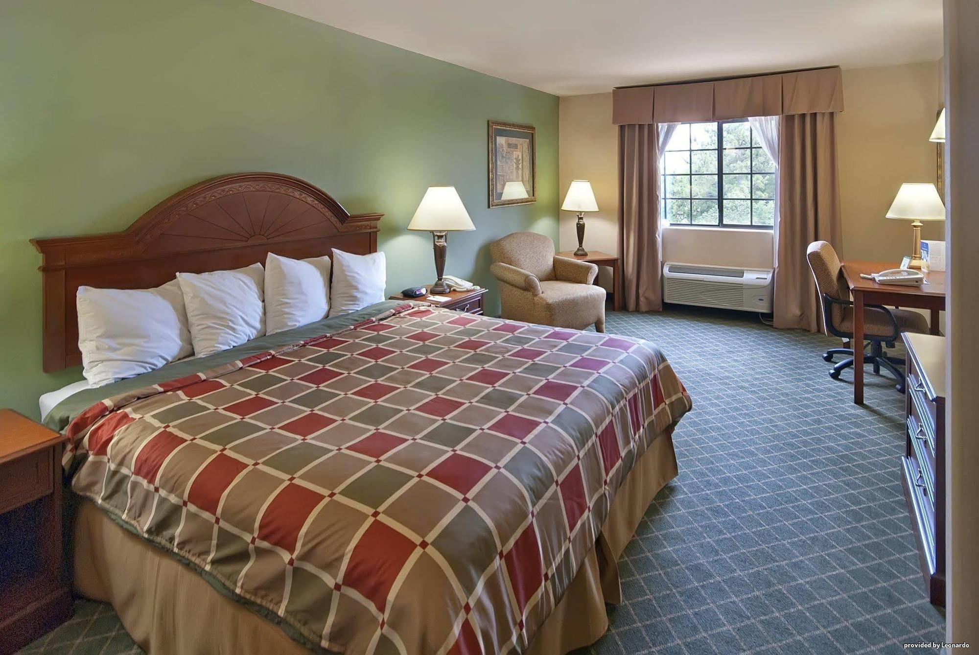 Best Western Plus The Woodlands Rom bilde